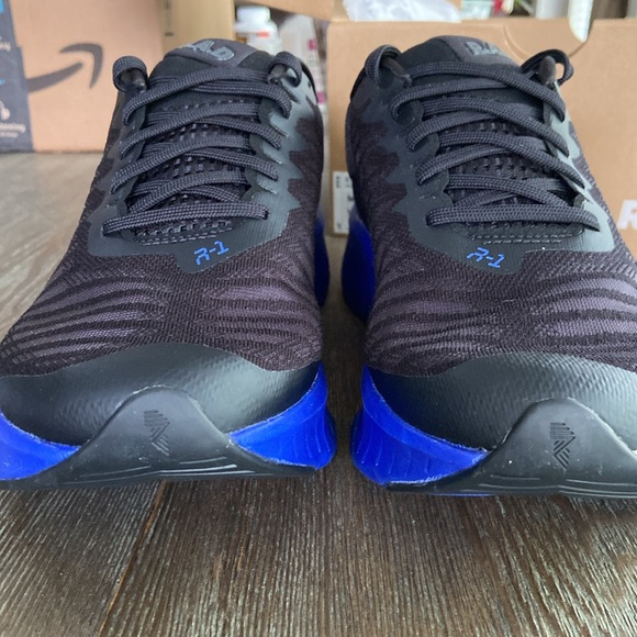 R.A.D. R-1 mens shoes size 9.5 - Picture 4 of 12